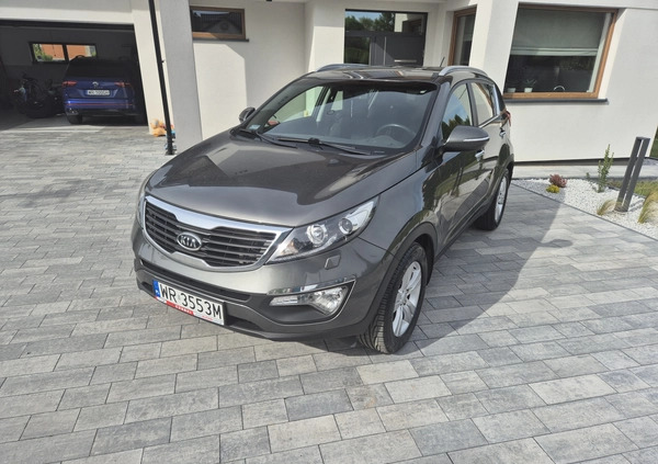 Kia Sportage cena 41900 przebieg: 171000, rok produkcji 2012 z Radom małe 172